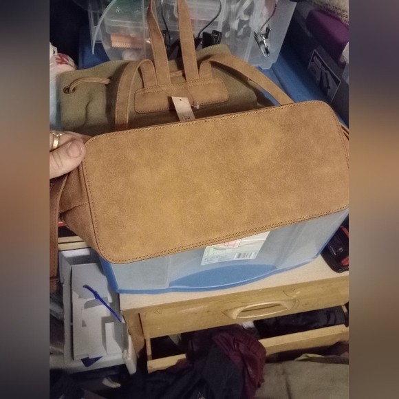 NWT TRUE CRAFT CANVAS AND LEATHER BAG - Picture 2 of 7